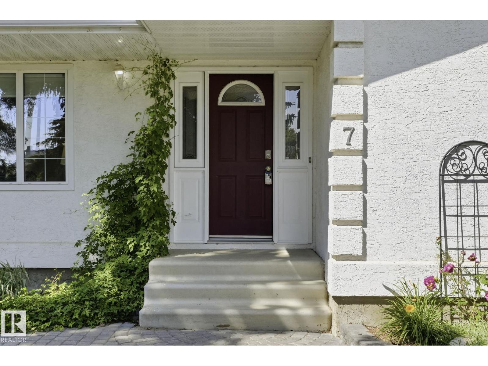 7 Burlington AV - 4