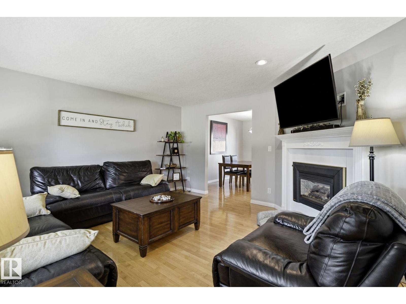 7 Burlington AV - 6