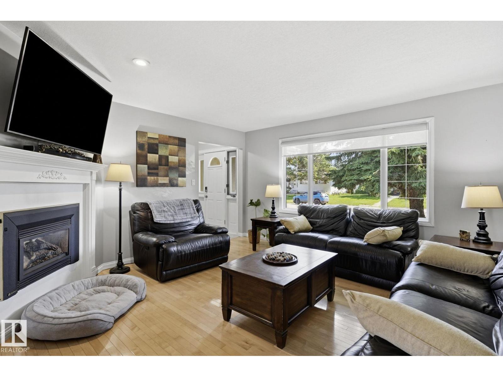 7 Burlington AV - 7