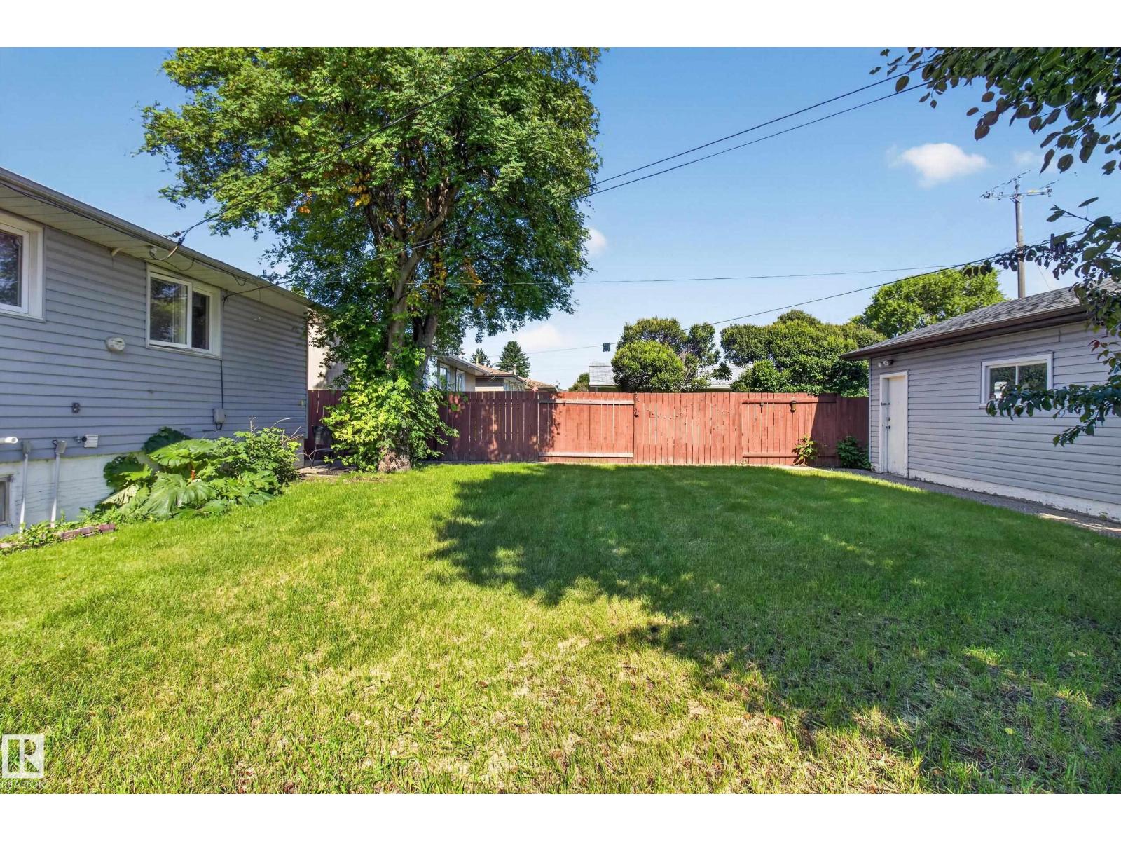 5216 89 AV NW - 38