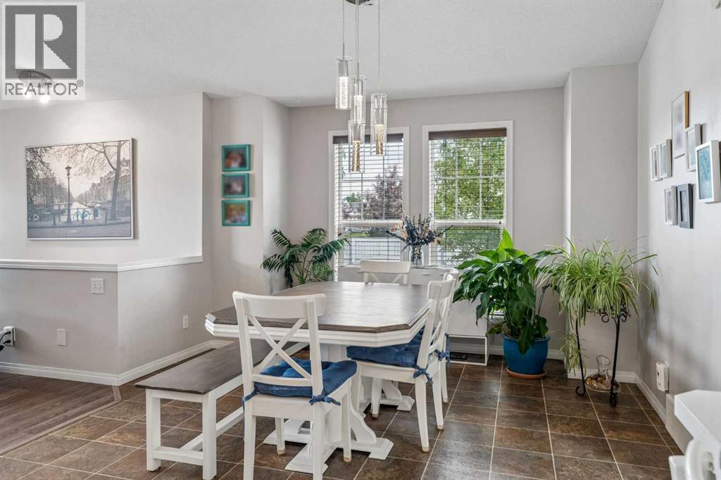 2046 New Brighton Gardens SE - 5