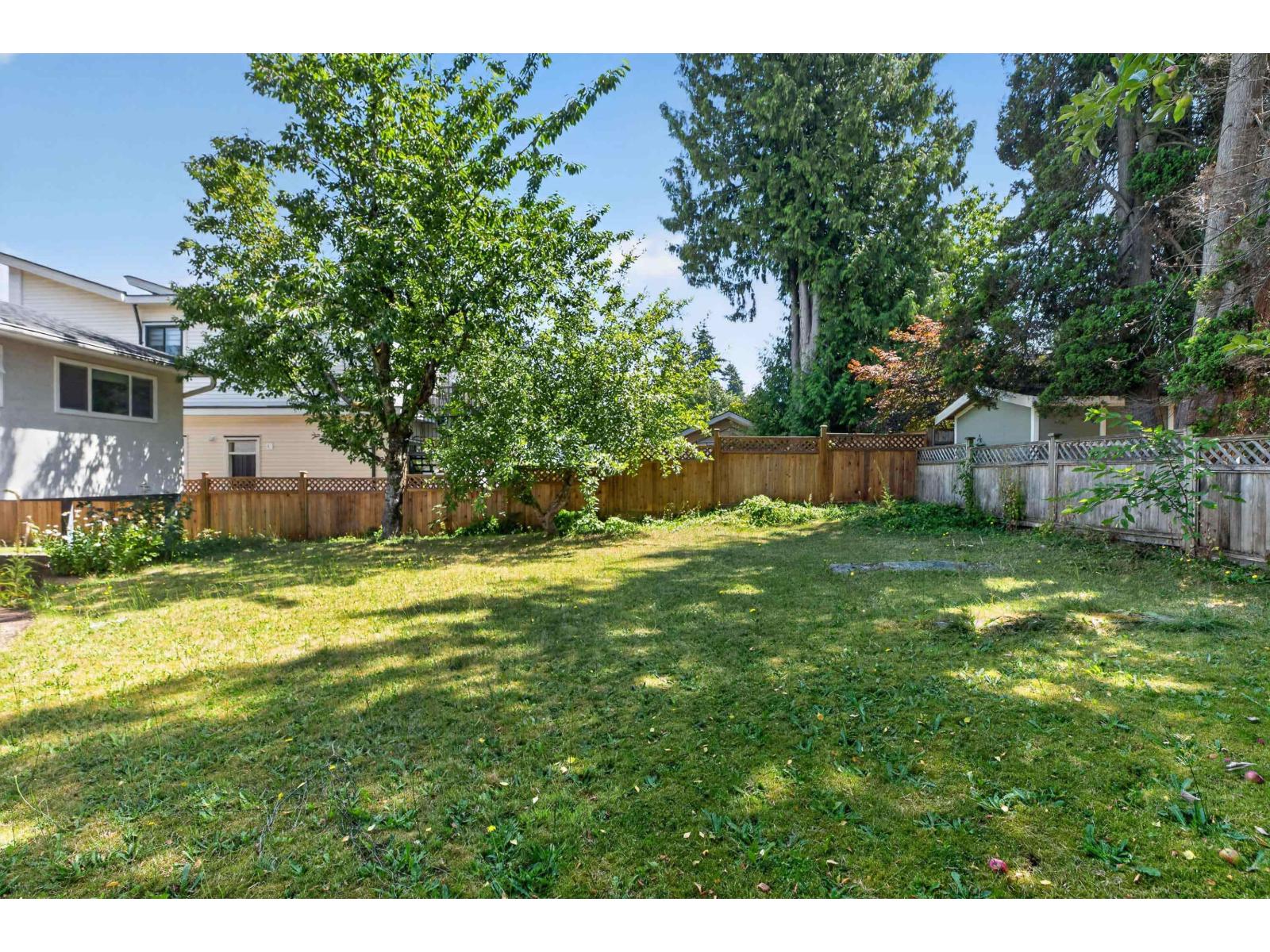 11446 94 AVENUE, Delta