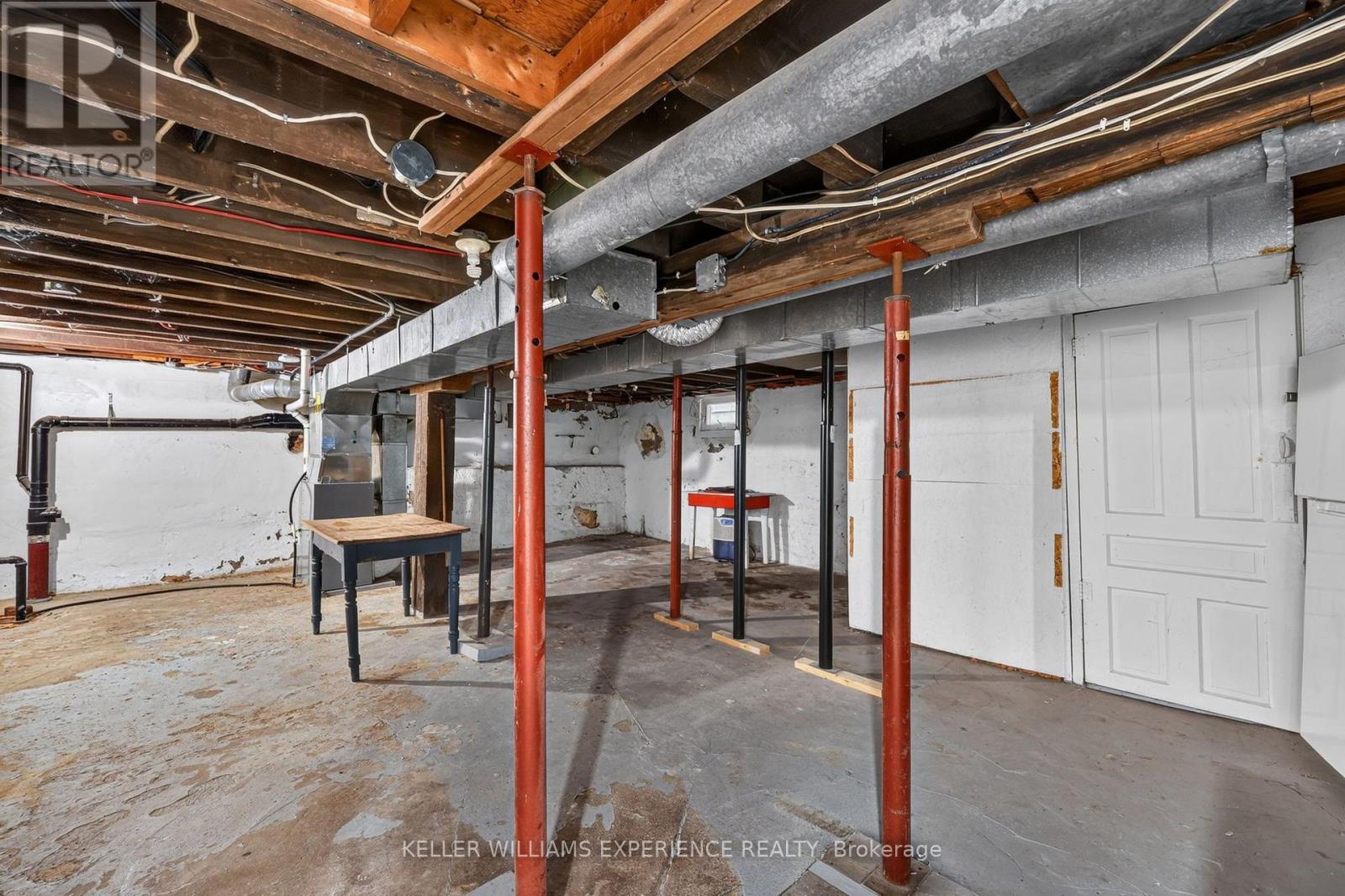 46 CHURCH STREET S - 39