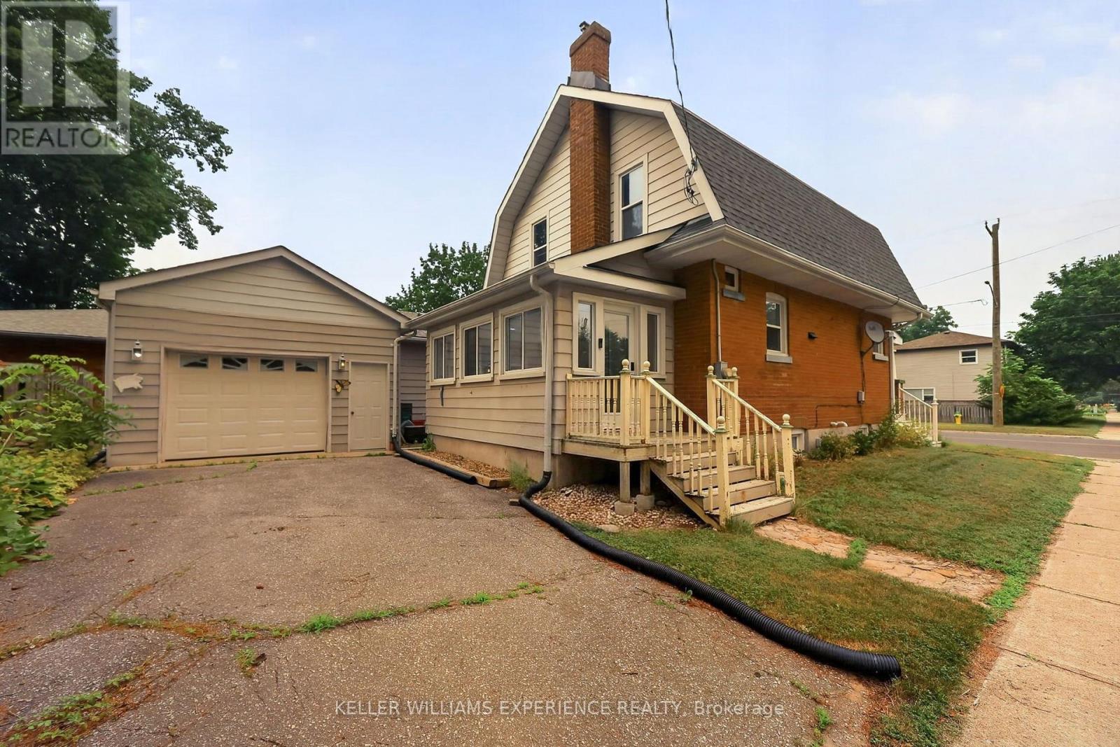 46 CHURCH STREET S - 5