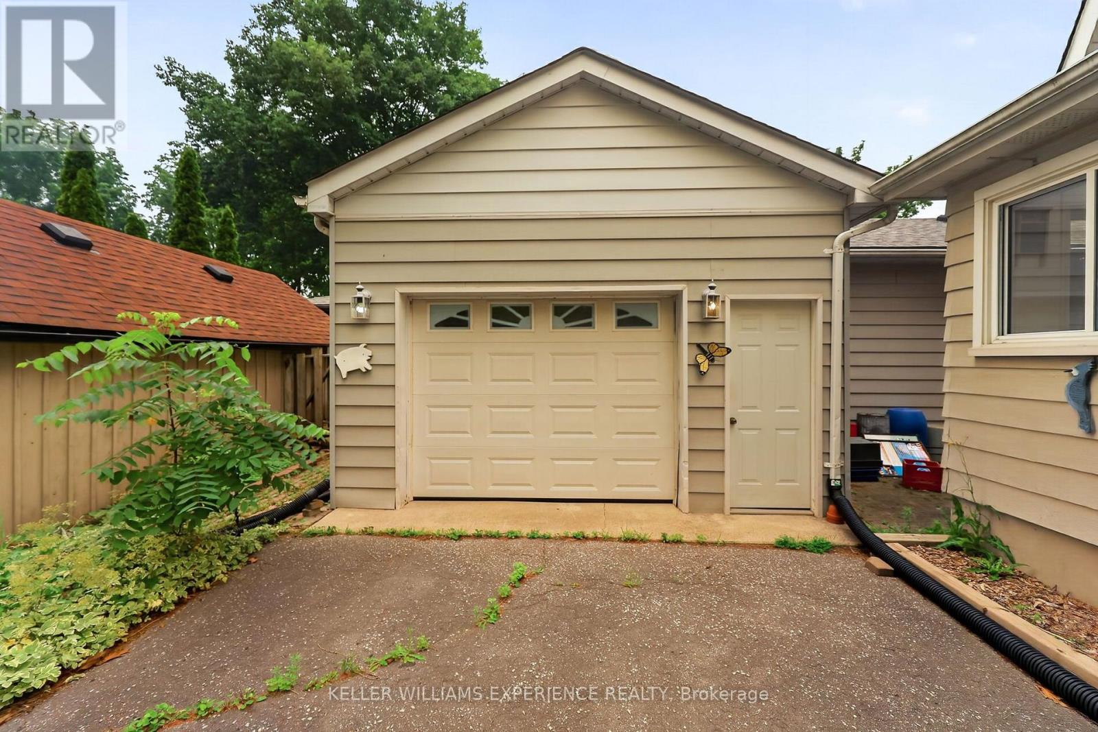 46 CHURCH STREET S - 6