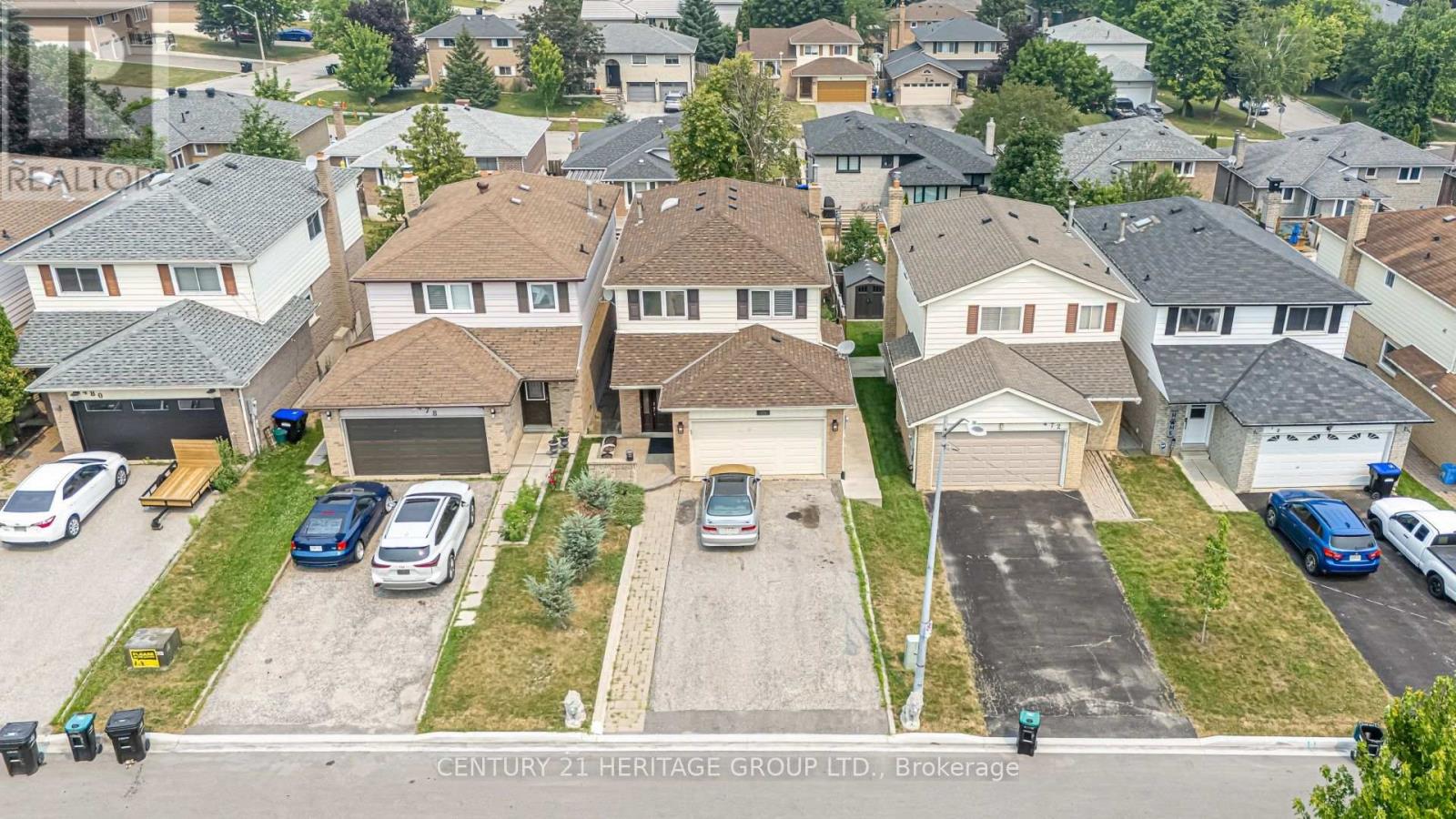 476 BRITANNIA AVENUE - 1