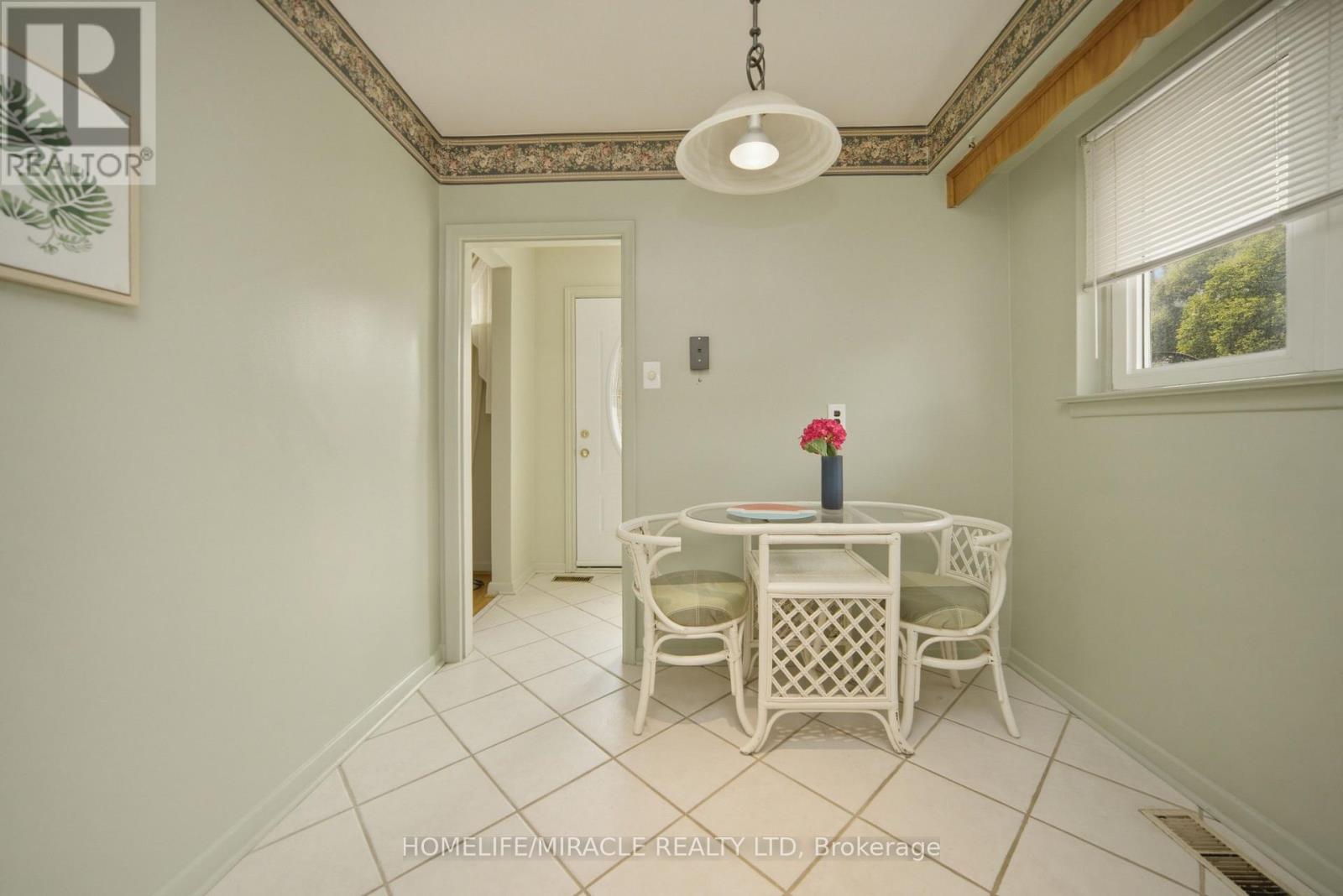 7089 LANDEN COURT - Image 10