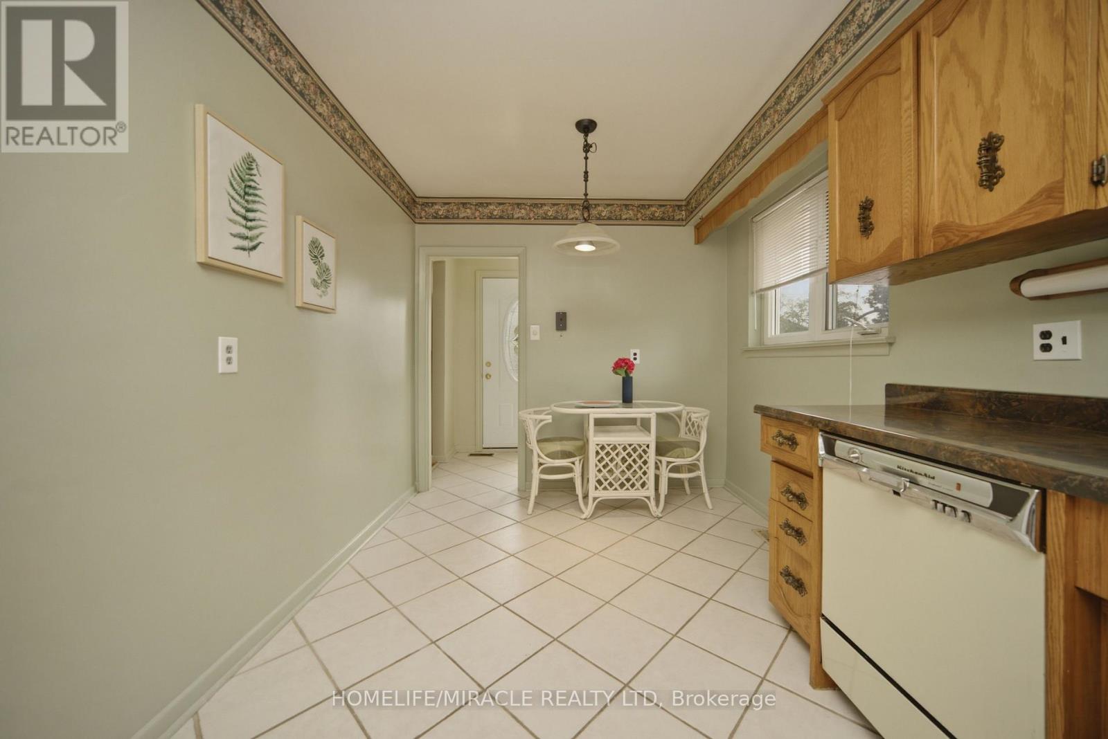 7089 LANDEN COURT - Image 13