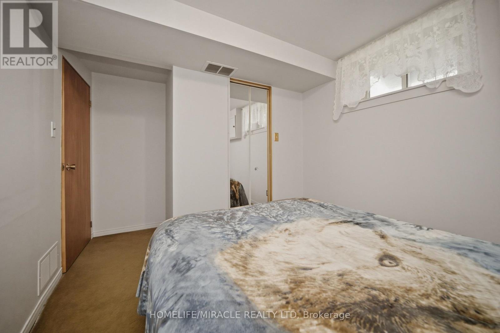 7089 LANDEN COURT - Image 32
