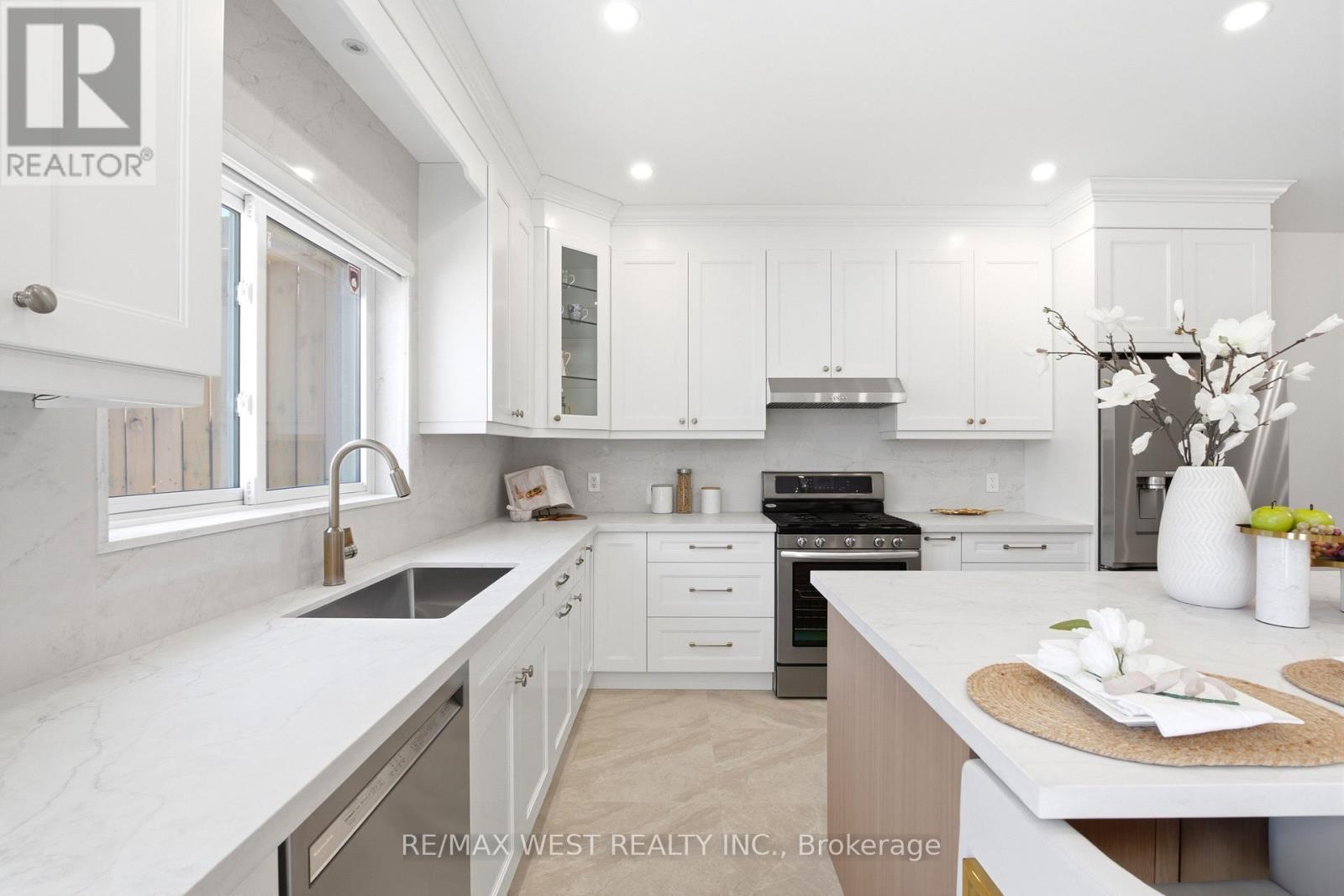 3163 ROLLING STONE COURT - Image 11