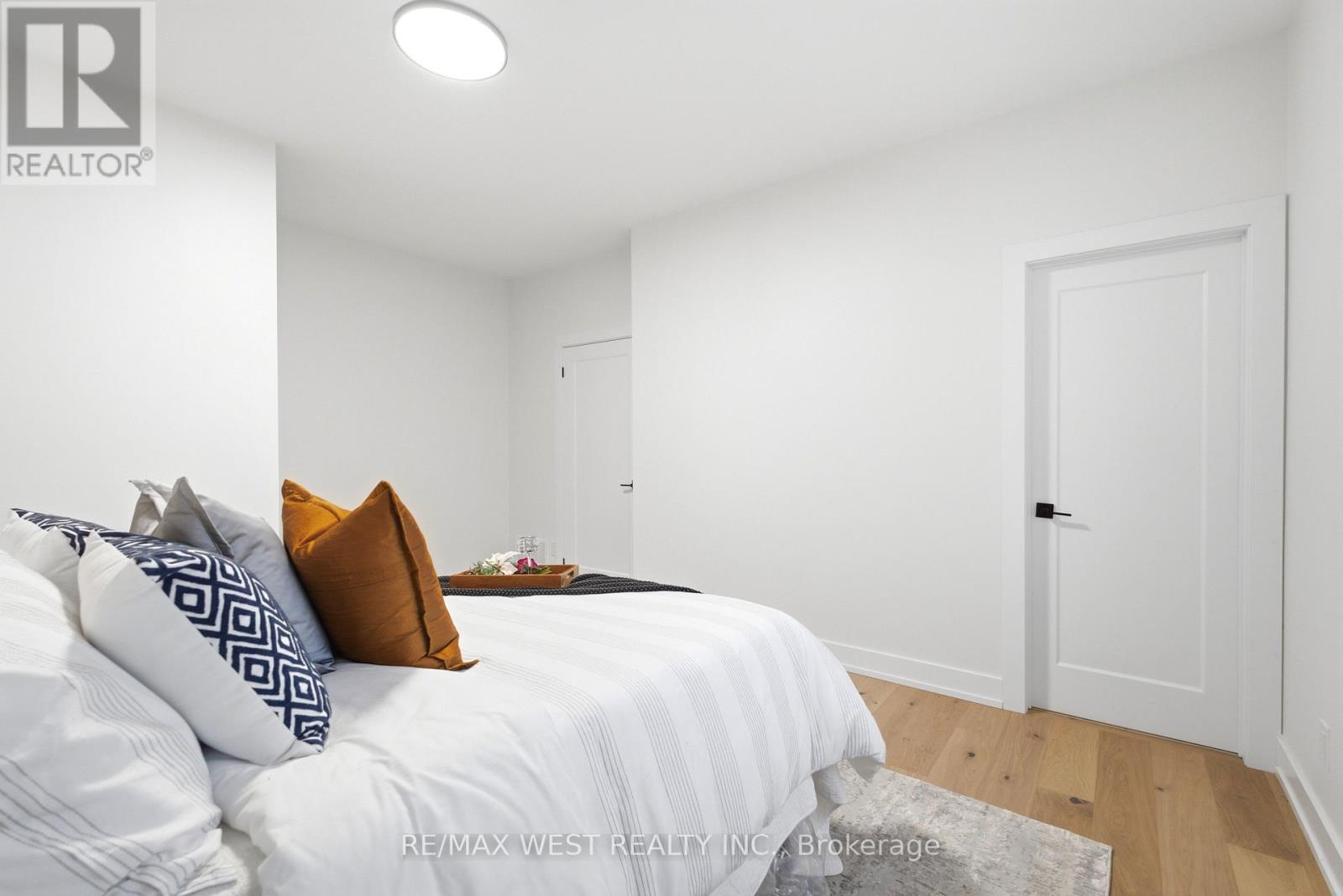3163 ROLLING STONE COURT - Image 21