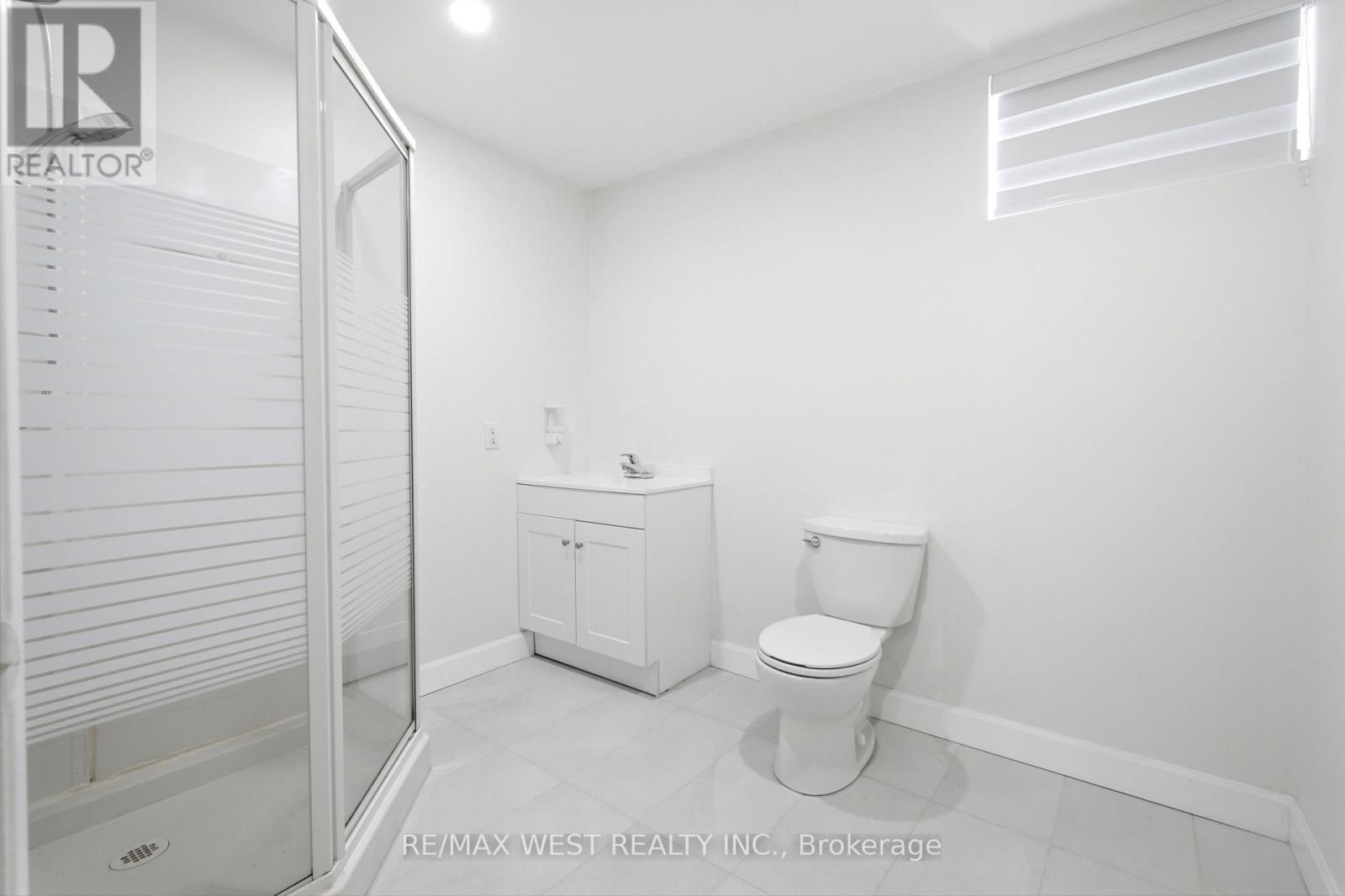 3163 ROLLING STONE COURT - Image 40