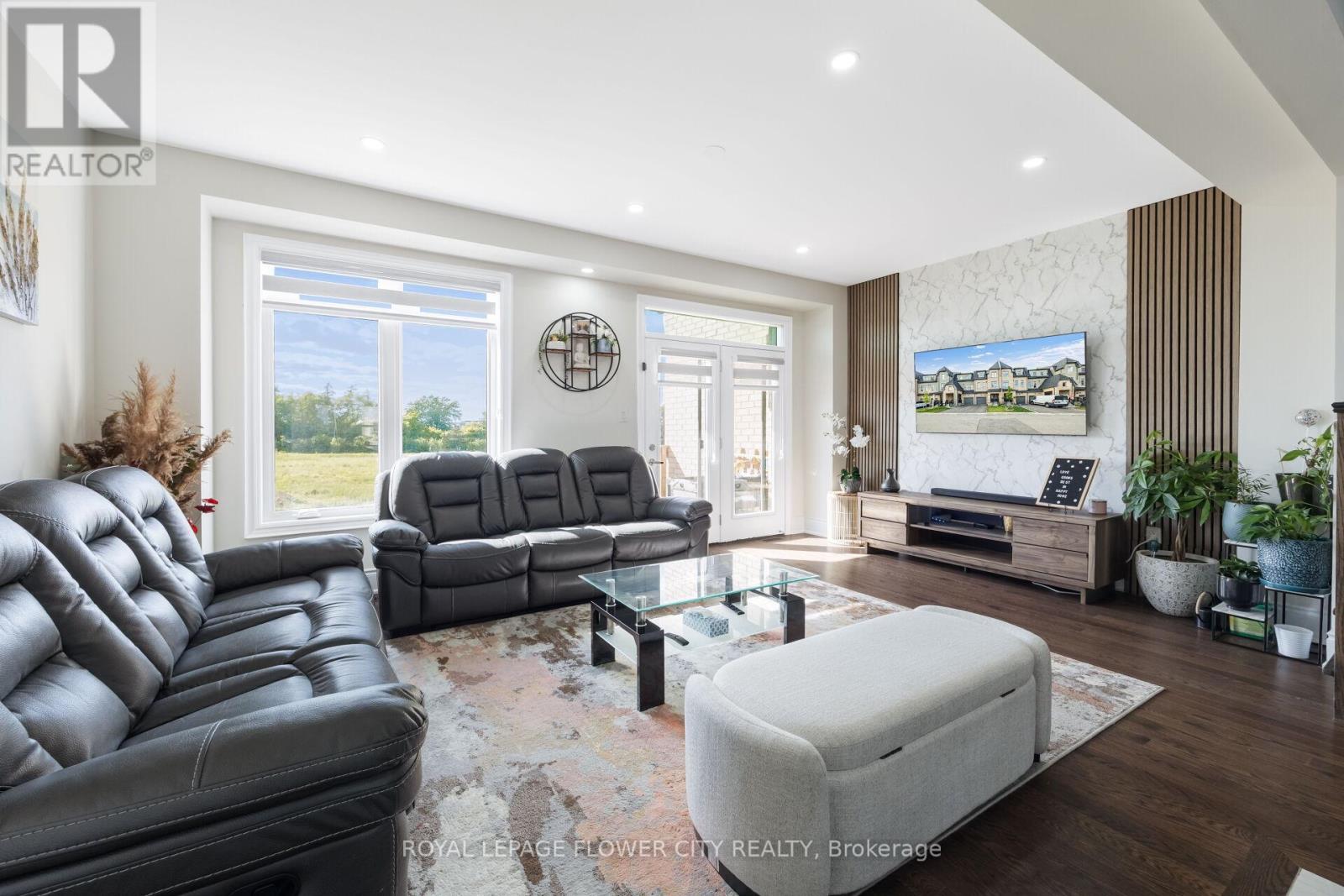62 FOXSPARROW ROAD - 19
