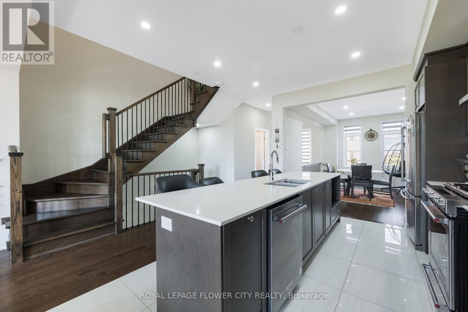 62 FOXSPARROW ROAD - 25