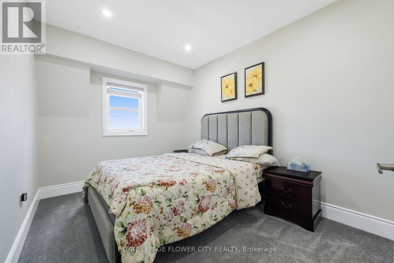 62 FOXSPARROW ROAD - 38