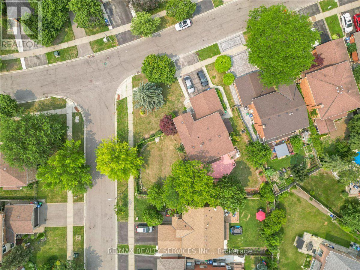 79 BURGBY AVENUE - 5