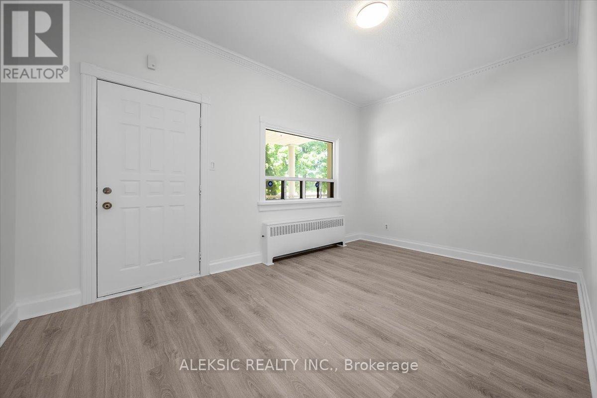 179 THIRTIETH STREET - 5