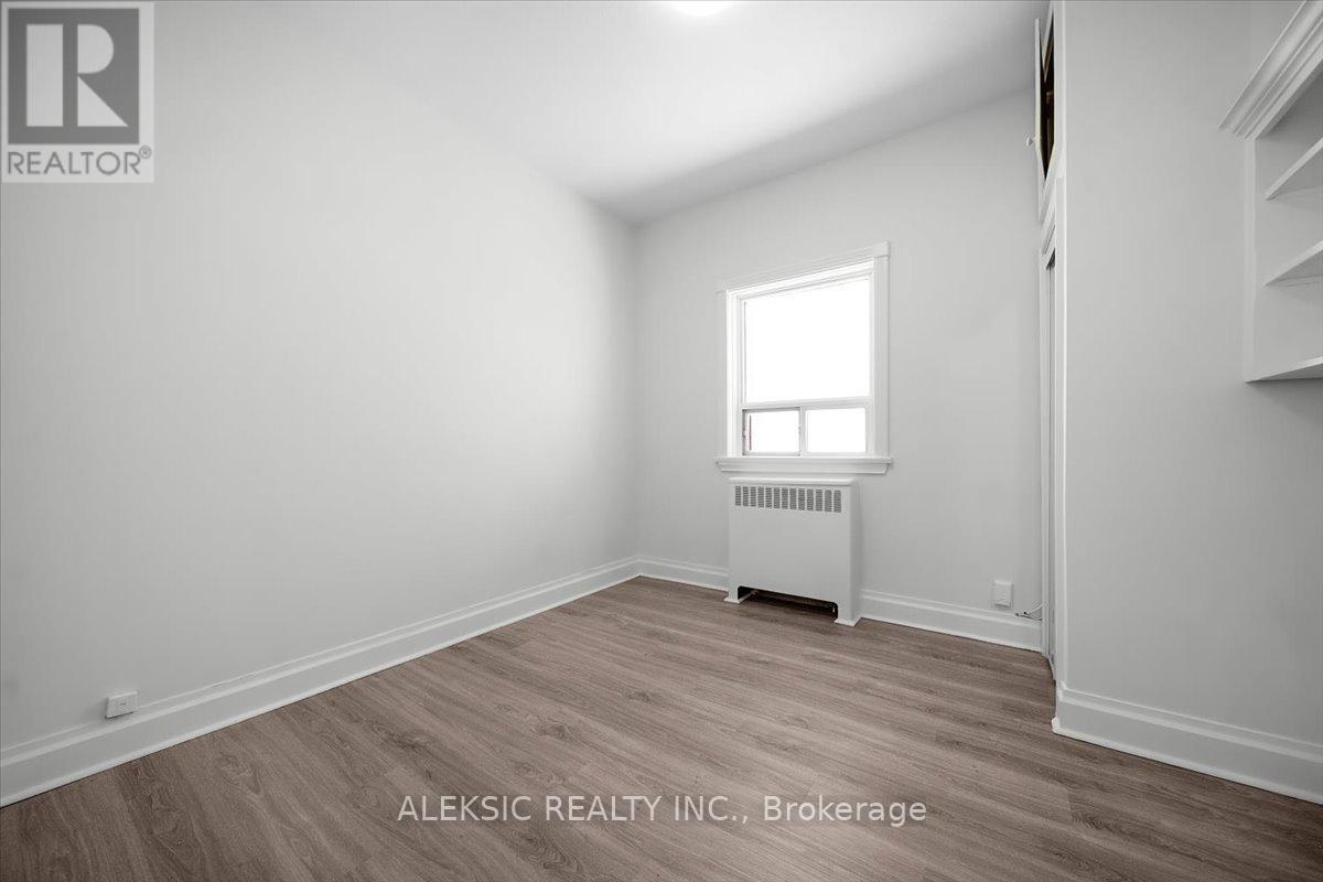 179 THIRTIETH STREET - 8