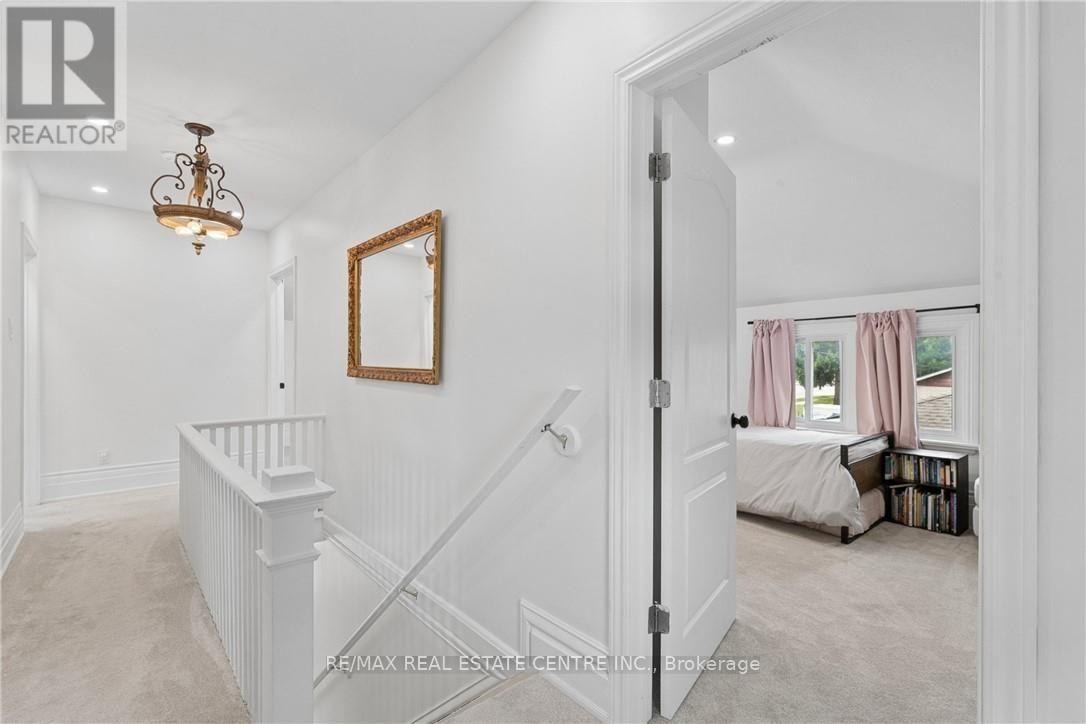 819 DEVONSHIRE AVENUE - Image 13