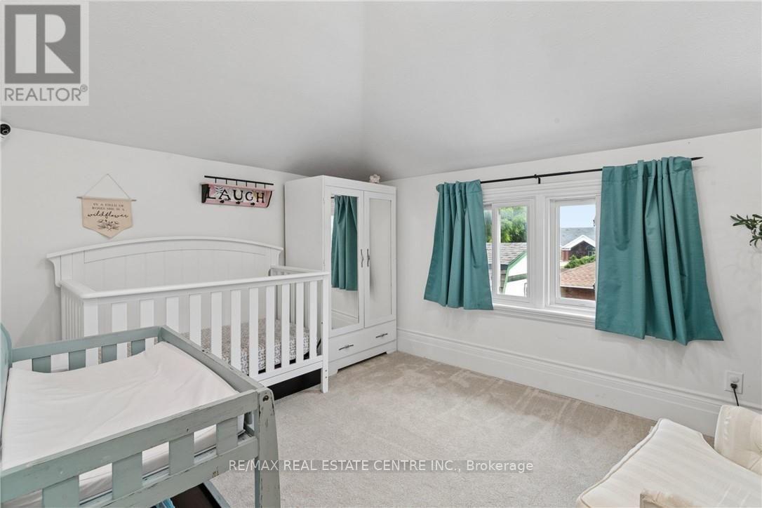 819 DEVONSHIRE AVENUE - Image 15
