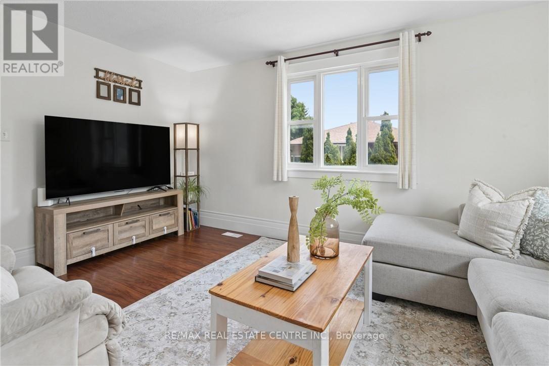 819 DEVONSHIRE AVENUE - Image 5