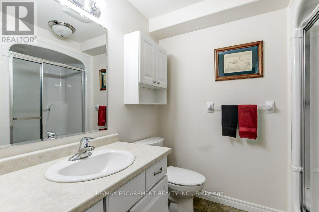 #109 20 ISHERWOOD AVENUE - 24