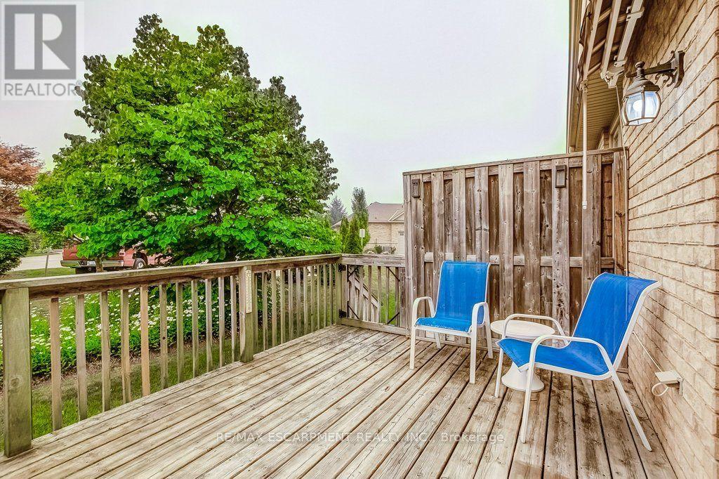 #109 20 ISHERWOOD AVENUE - 25
