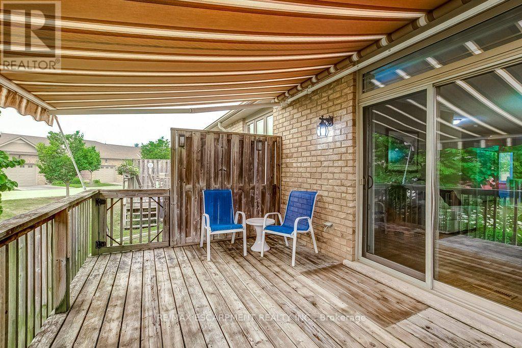 #109 20 ISHERWOOD AVENUE - 26