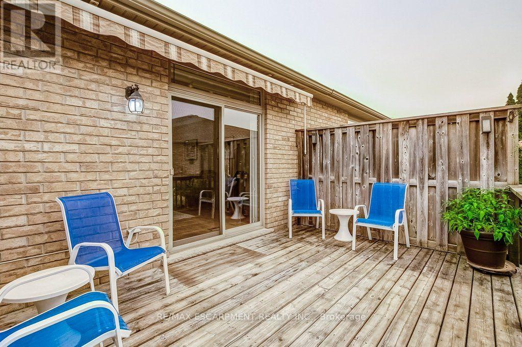 #109 20 ISHERWOOD AVENUE - 27