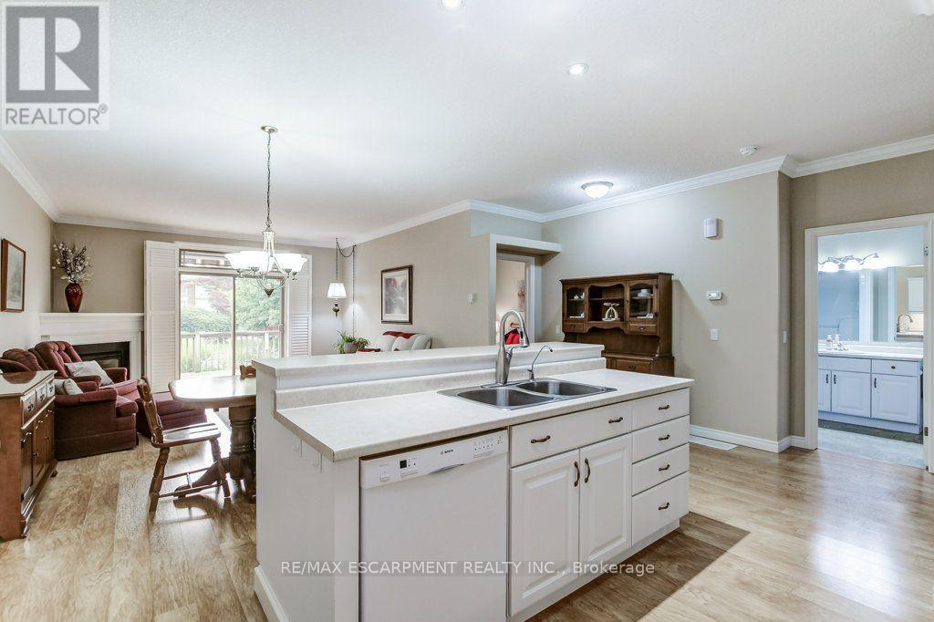 #109 20 ISHERWOOD AVENUE - 7