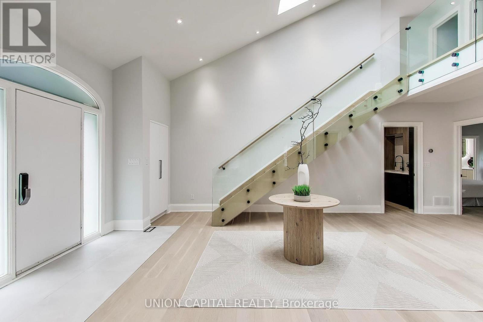 58 FORSYTH AVENUE N - 13