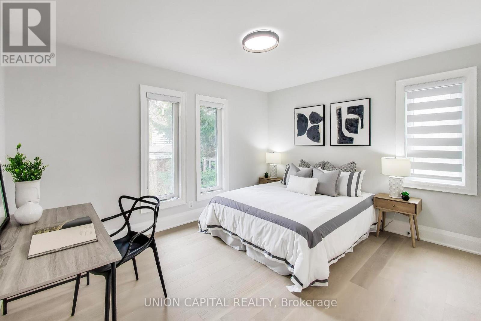 58 FORSYTH AVENUE N - 28