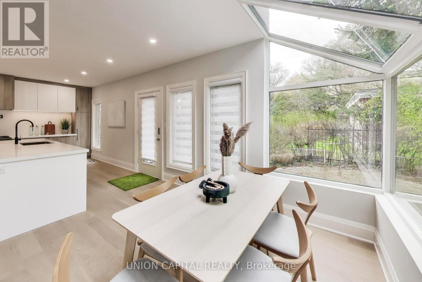 58 FORSYTH AVENUE N - 5