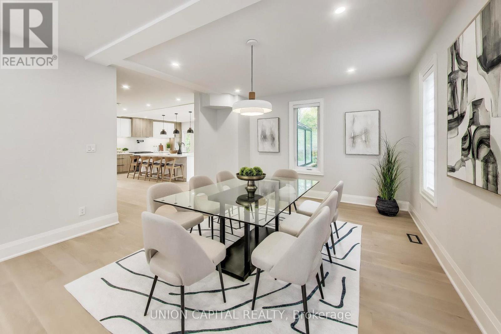 58 FORSYTH AVENUE N - 7