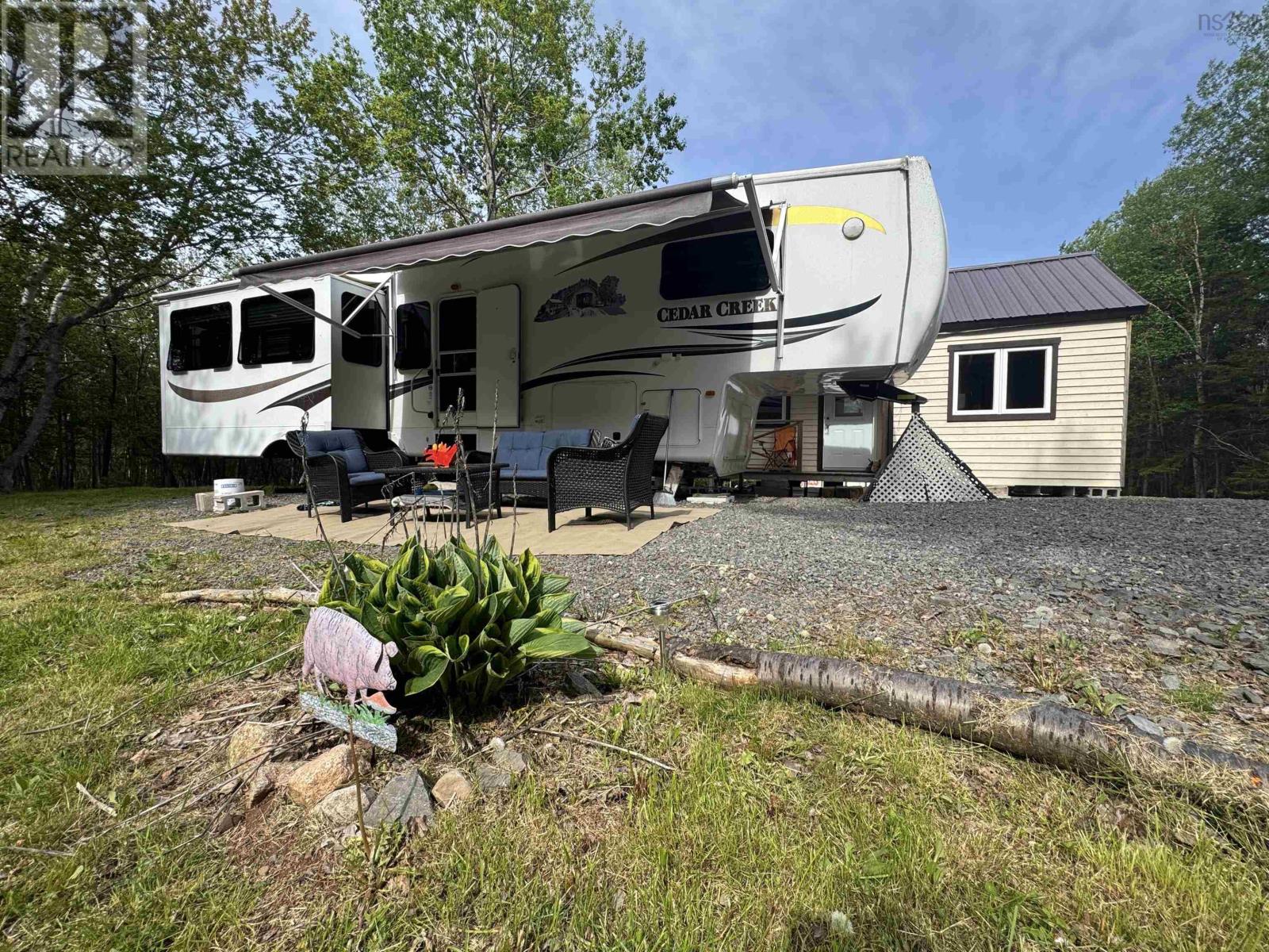 15 Bayview Lane - 1