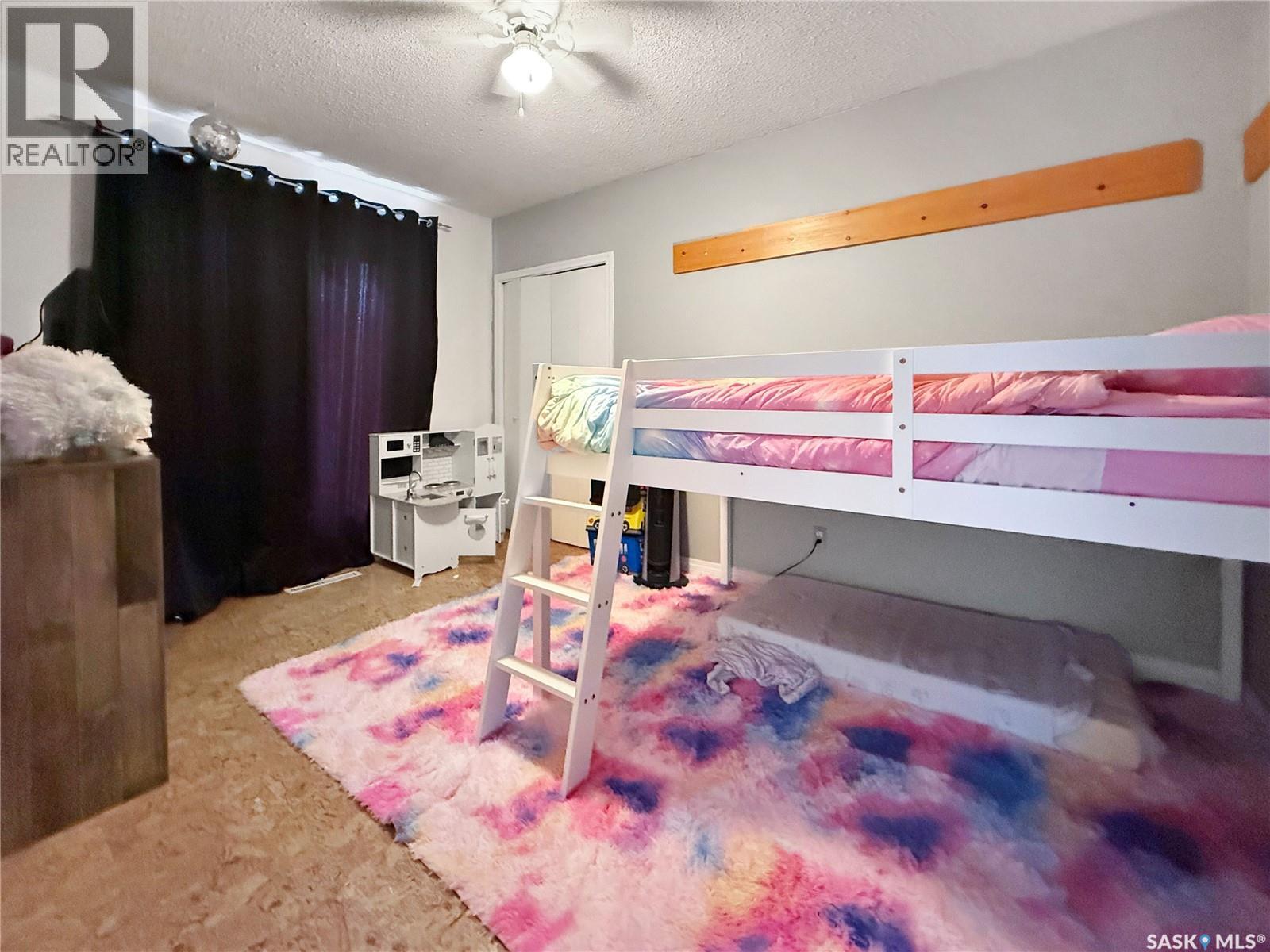 1700 15th AVENUE W - 13
