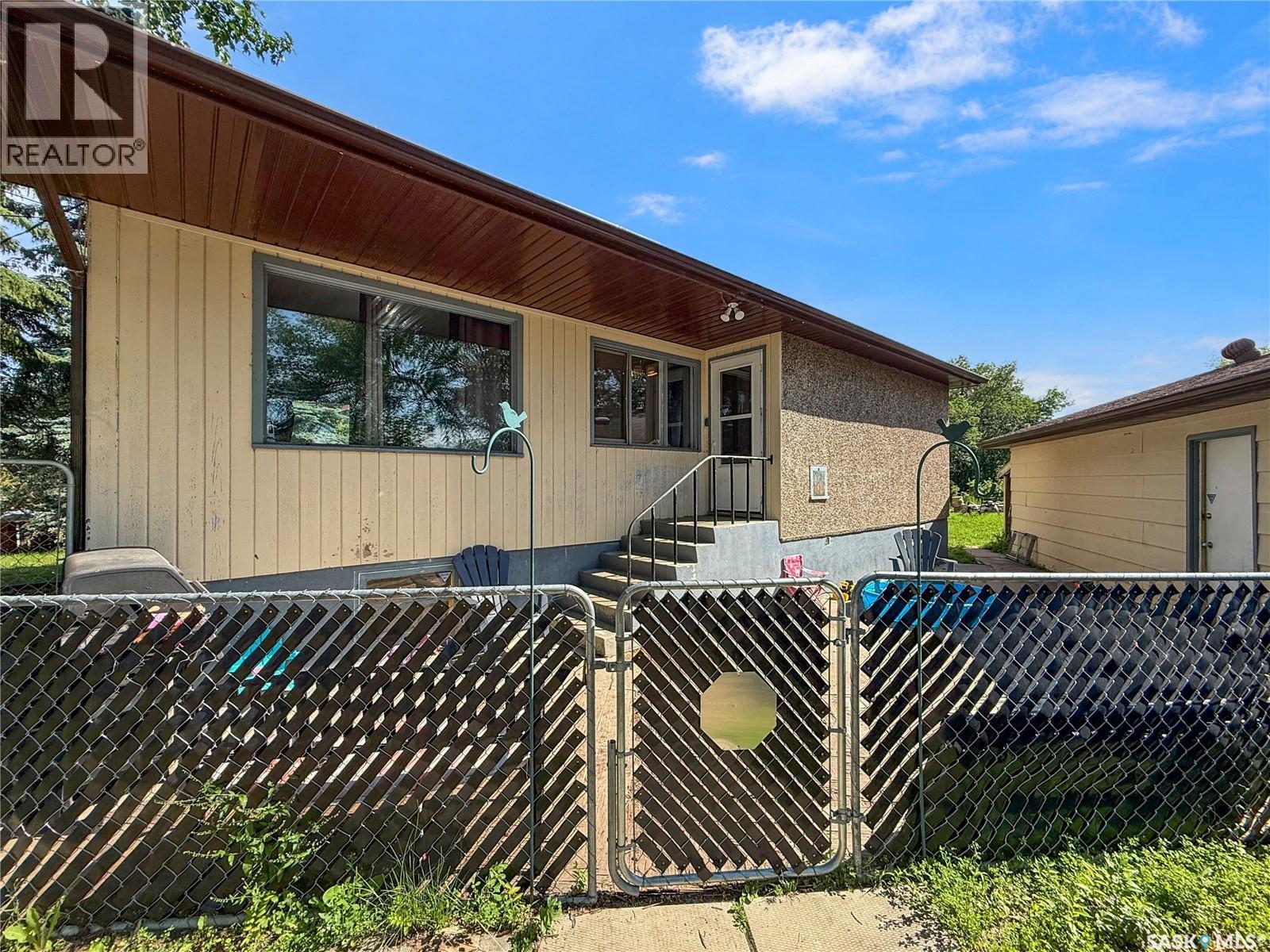 1700 15th AVENUE W - 25