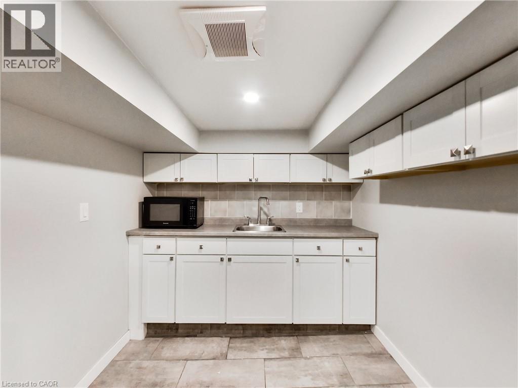 229 PARKDALE Avenue N - 16