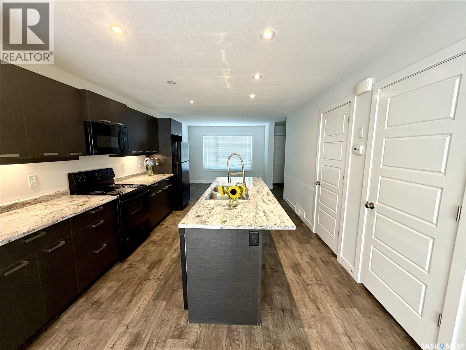2043 Broder STREET - Image 5