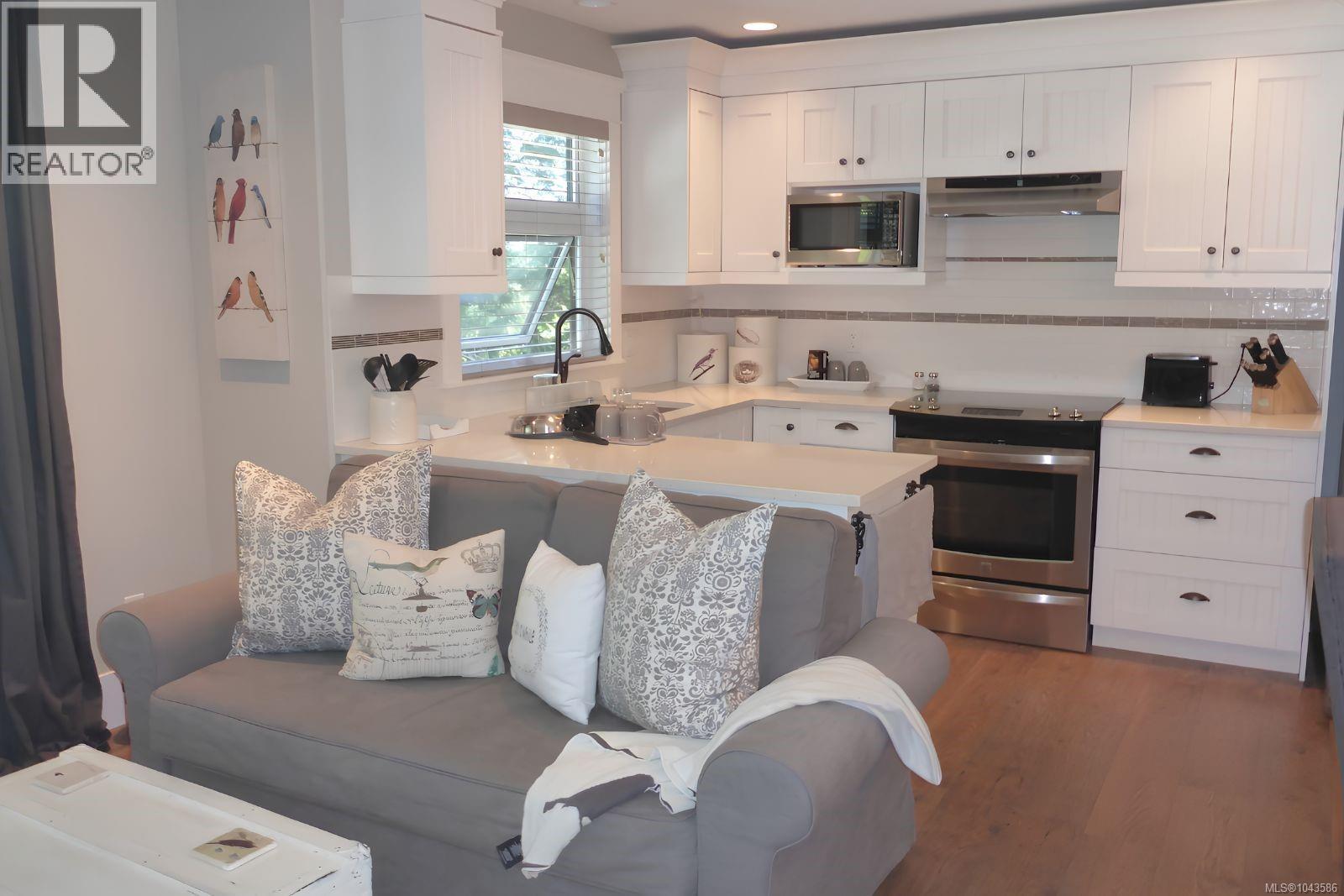 2962 Ridgeway Rd - 46