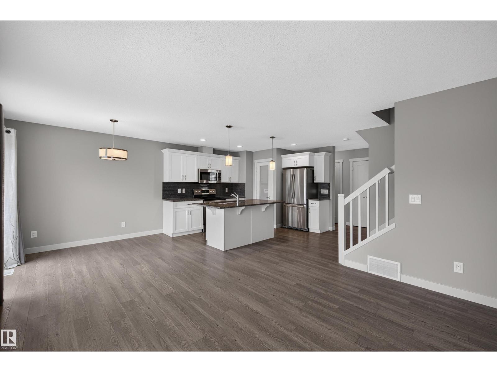 1107 162 ST SW - 11