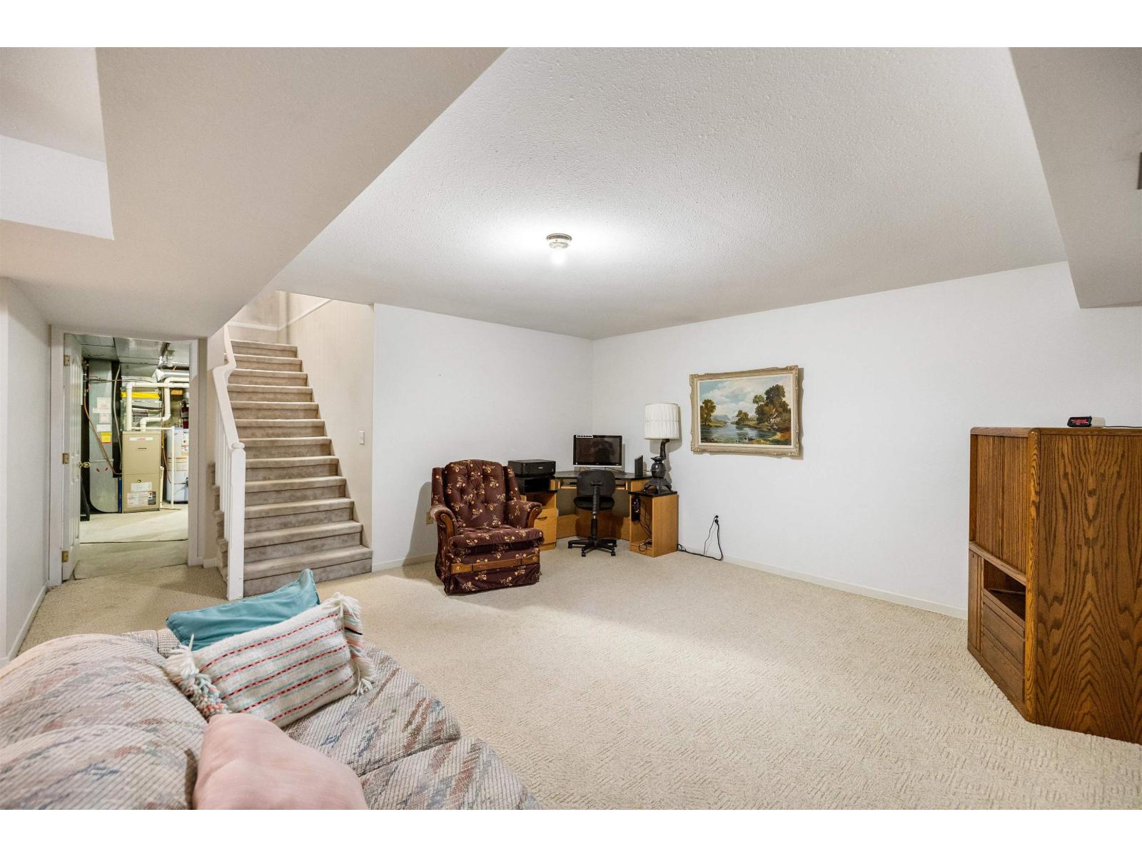 2 Bed, 3 Bath House for Sale in Abbotsford – 23 32615 MURRAY AVENUE, Abbotsford – MLS# R3147526 - Image 15