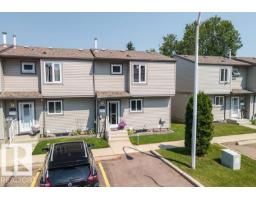 Row / Townhouse for sale at 1705 Lakewood Rd S NW, Edmonton — MLS® E4499598