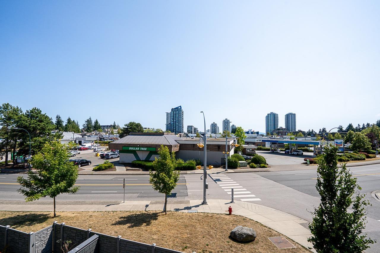 2 Bed, 2 Bath Apartment for Sale in Surrey – 313 1830 E SOUTHMERE CRESCENT, Surrey – MLS# R3147640 - Image 30