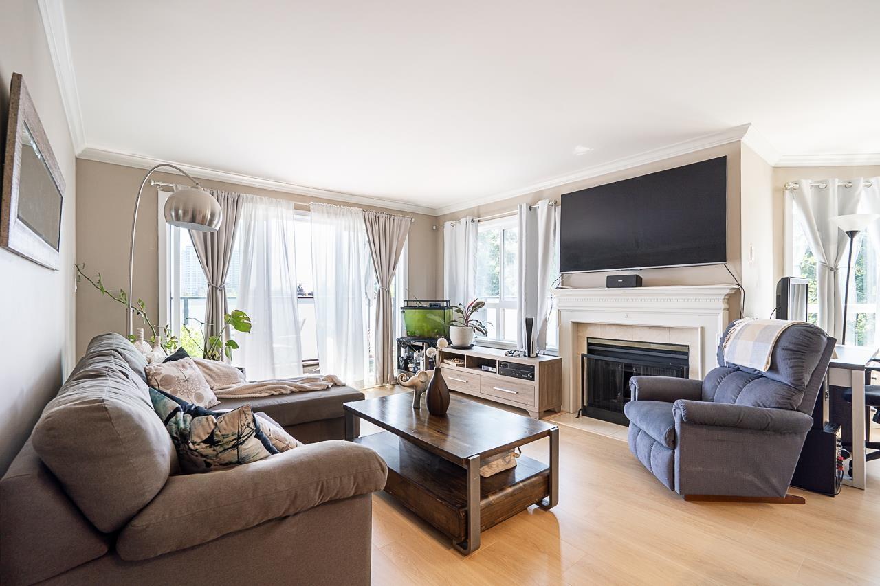 2 Bed, 2 Bath Apartment for Sale in Surrey – 313 1830 E SOUTHMERE CRESCENT, Surrey – MLS# R3147640 - Image 4
