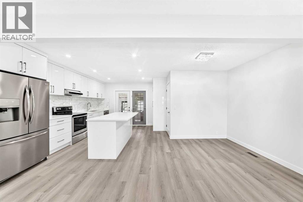 3319 Radcliffe Drive SE - 4