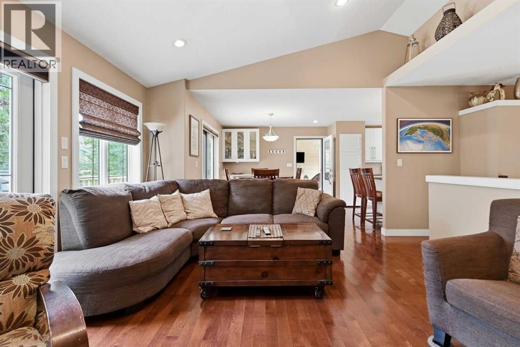 Listing photo – 425054 Highway 771, Rural Ponoka County