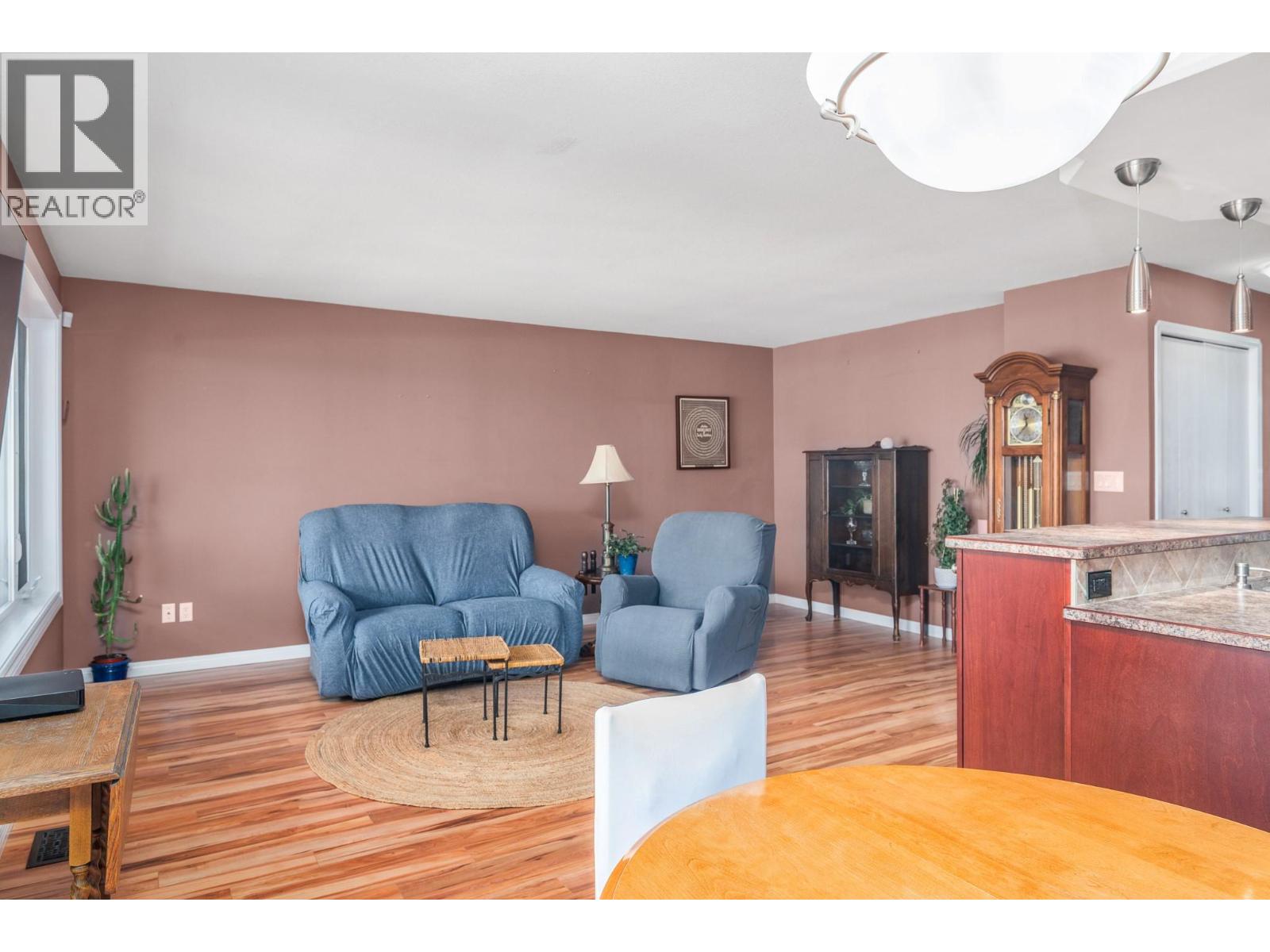 6777 Longacre Drive - 11