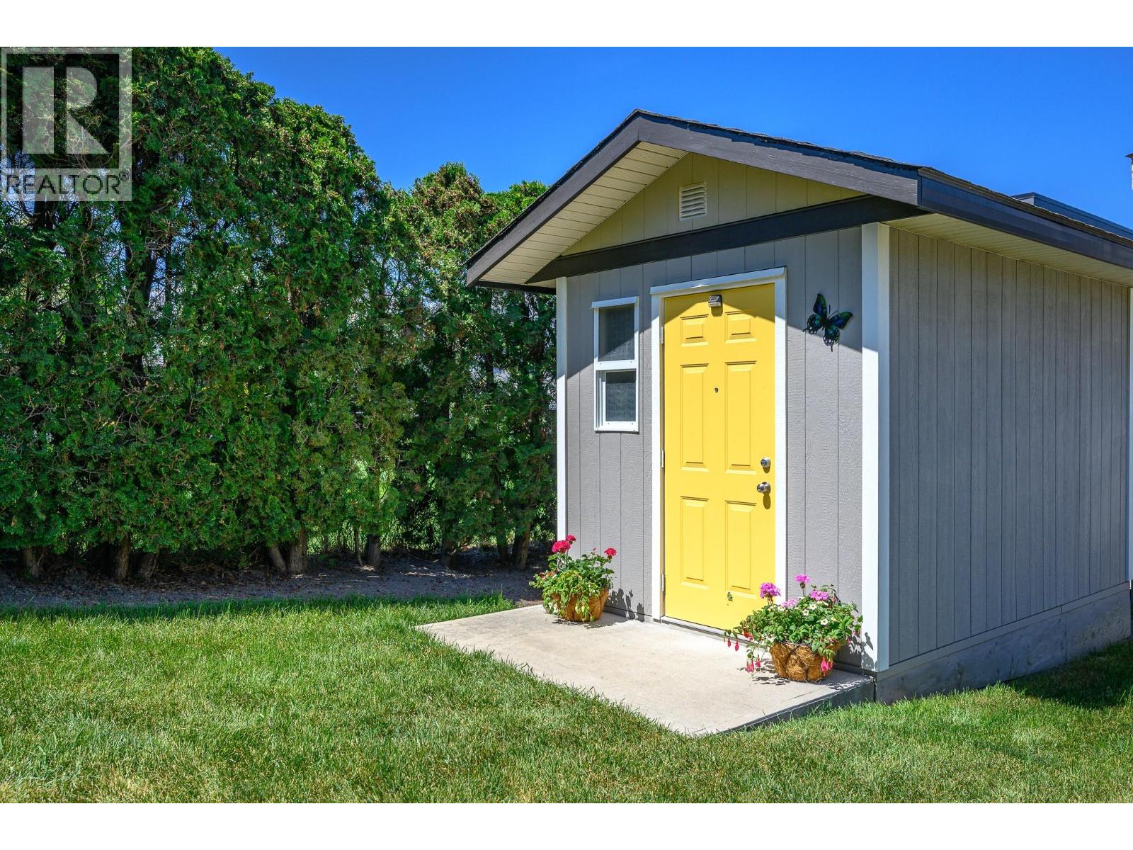 6777 Longacre Drive - 31