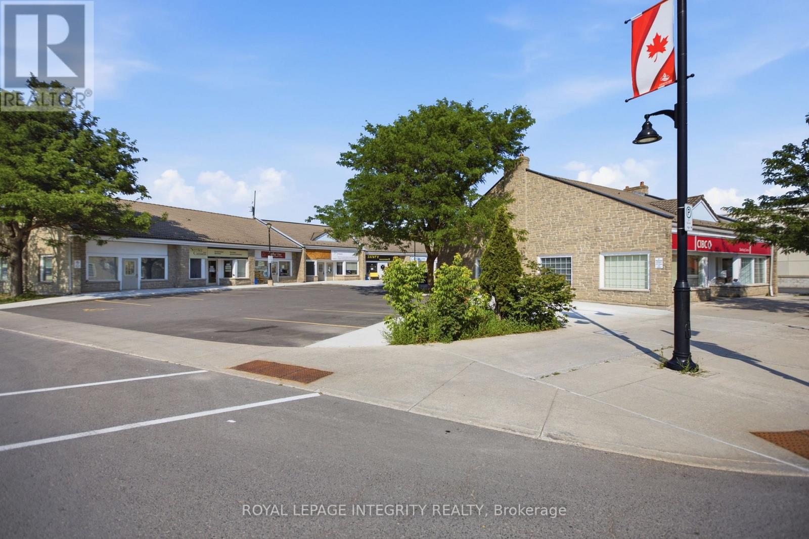 Studio for Rent in Ottawa – 4 – 75 ELGIN STREET W, Ottawa – By Peter Sagos - Image 14